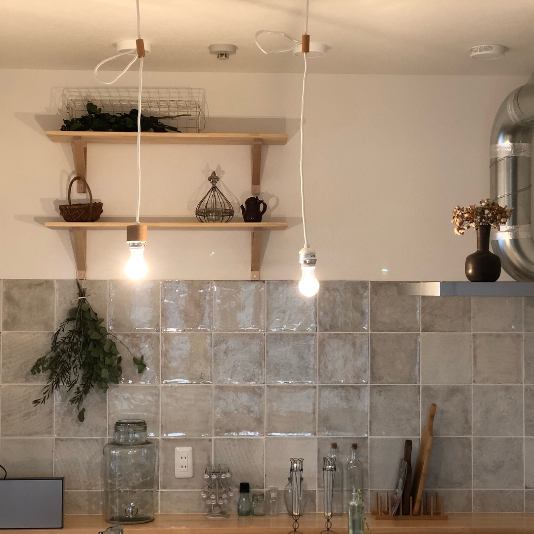 新所沢の埼玉住建 デザインにこだわったリフォーム.リノベーション 空間演出 マンションフルリノベーション ホームステージング キッチン アンティークタイルの写真