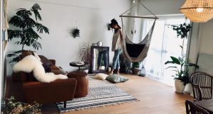 新所沢の埼玉住建 デザインにこだわったリフォーム.リノベーション 空間演出 マンションフルリノベーション ホームステージング リビング ハンモック BOHOスタイルの写真