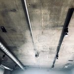 埼玉住建 リノベーション リフォーム Big武蔵野 天上 配管 ライト モルタル仕上げ