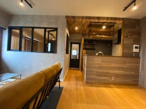 リノベーションマンション　SAITAMAJYUKEN埼玉住建所沢　リビング　キッチン　