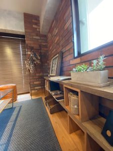 リノベーションマンション　SAITAMAJYUKEN埼玉住建所沢　レンガタイル　無垢